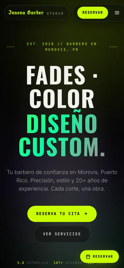 Portada del sitio de Innova Barber Studio vista en un teléfono